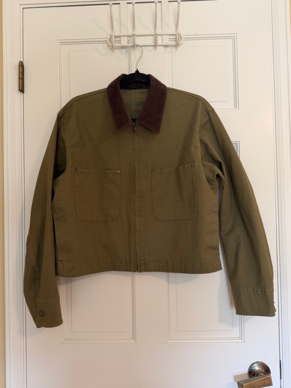 Uniqlo Cropped Zip-Up Utility Jacket in Olive Green | Women's Medium